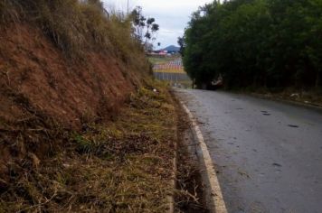 Foto - Manutenções no Bairro Laranja Azeda 