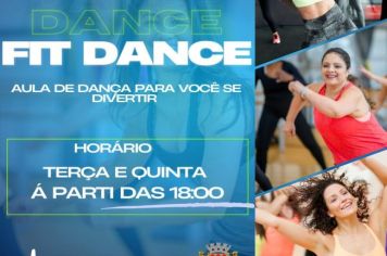 AULA DE FITDANCE