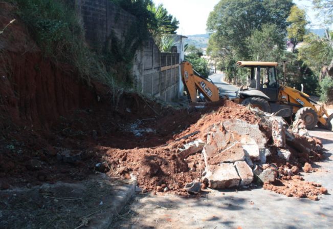  Obra de reconstrução na Heinrich Reismann 